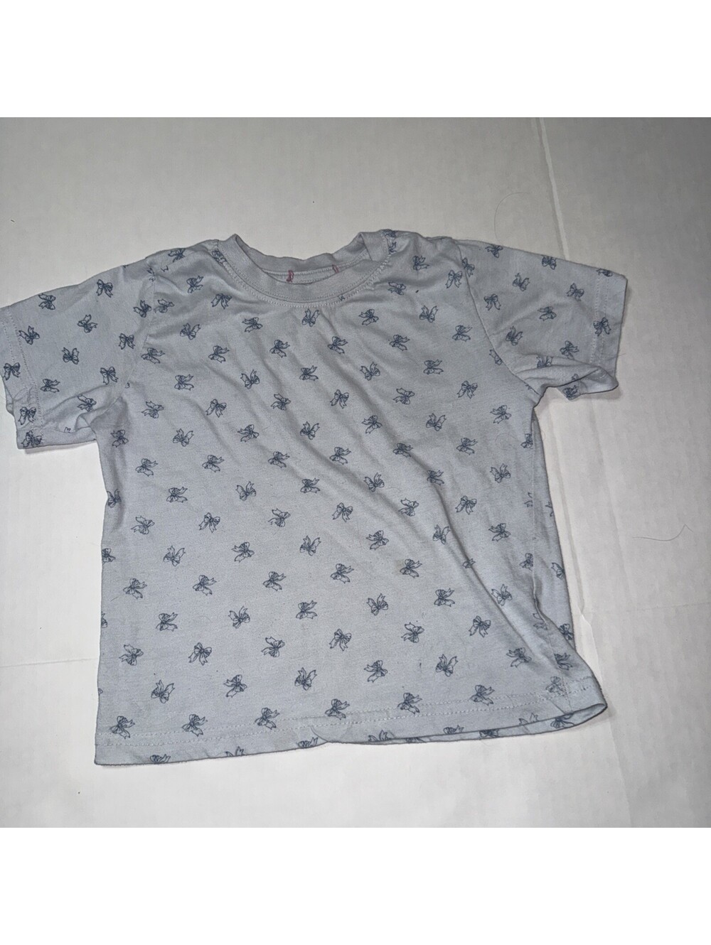 H&m Blue Ribbon And Baby Blue Backround Kids Shirt